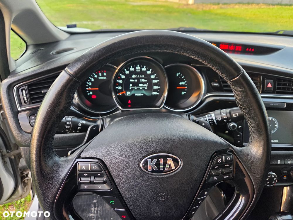 Kia Ceed 1.6 CRDi L Business Line DCT - 10