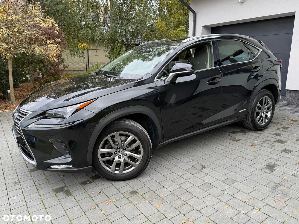 Lexus NX 300h Elegance AWD - 11