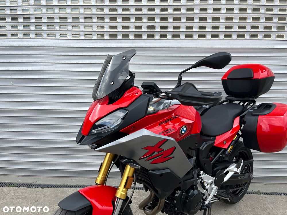 BMW XR - 19
