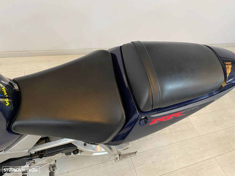 Honda CBR FIREBLADE CBR 900RR - 20