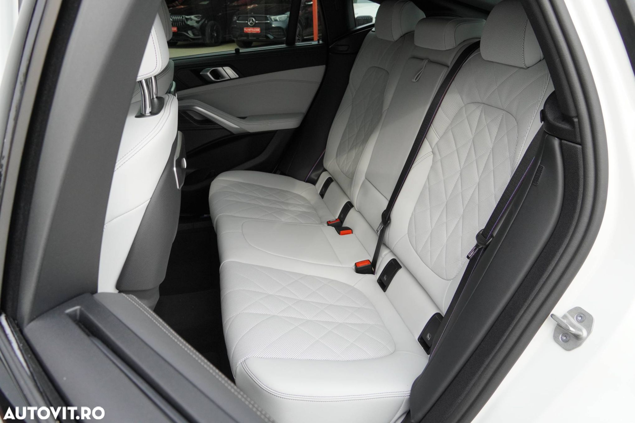 BMW X6 - 14