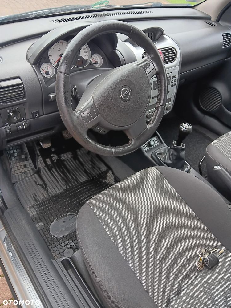 Opel Corsa - 11