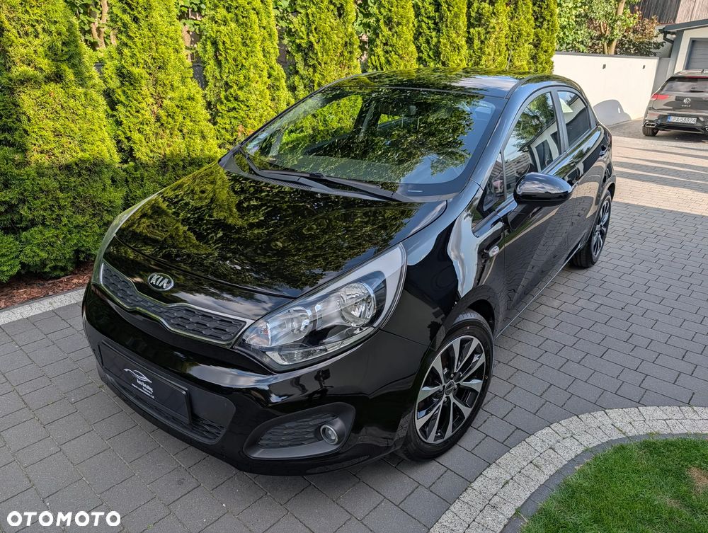 Kia Rio - 2