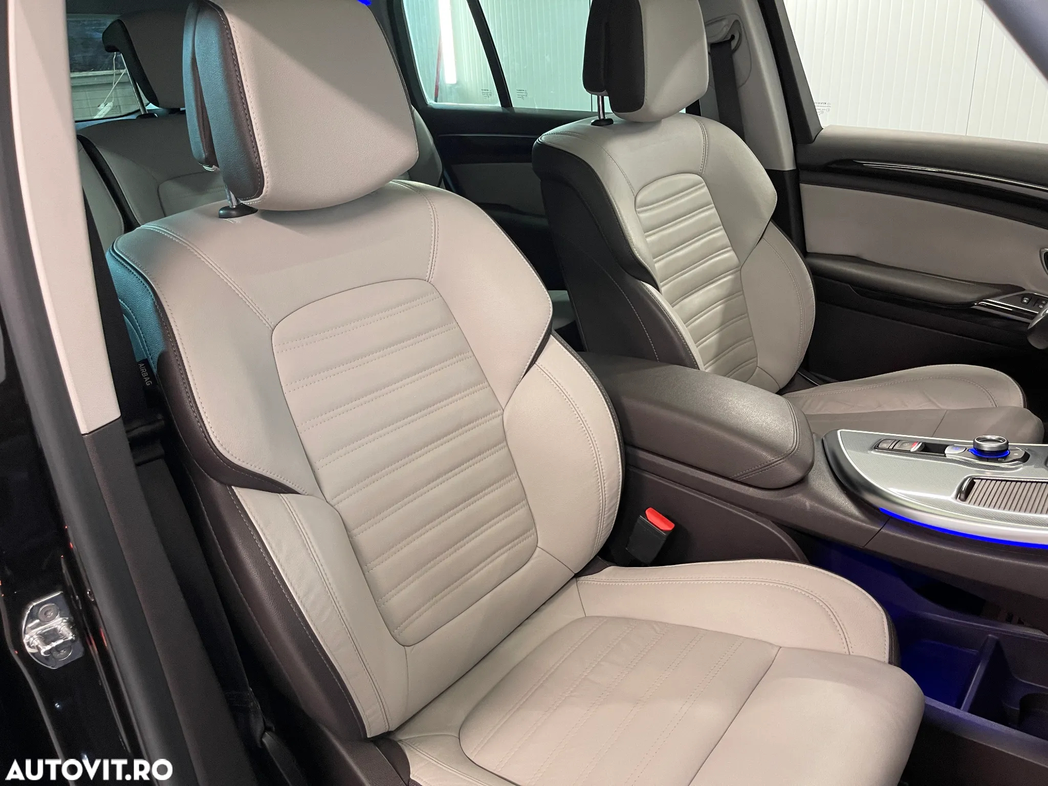 Renault Espace BLUE dCi 160 EDC BUSINESS EDITION - 10
