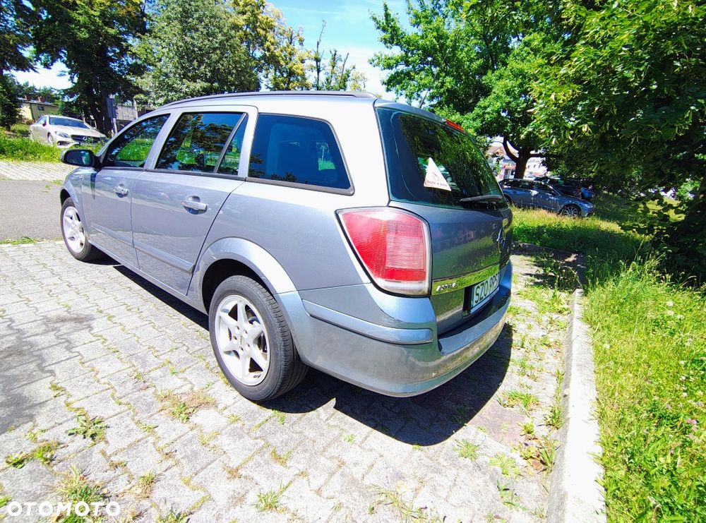 Opel Astra - 4