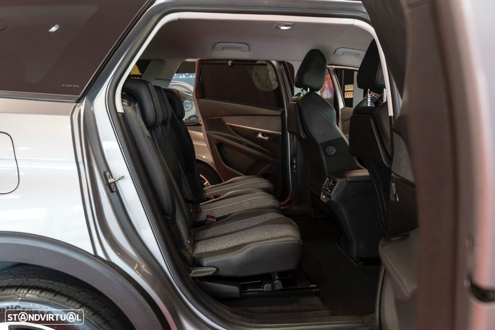 Peugeot 5008 BlueHDI 130 EAT8 Allure Pack - 16