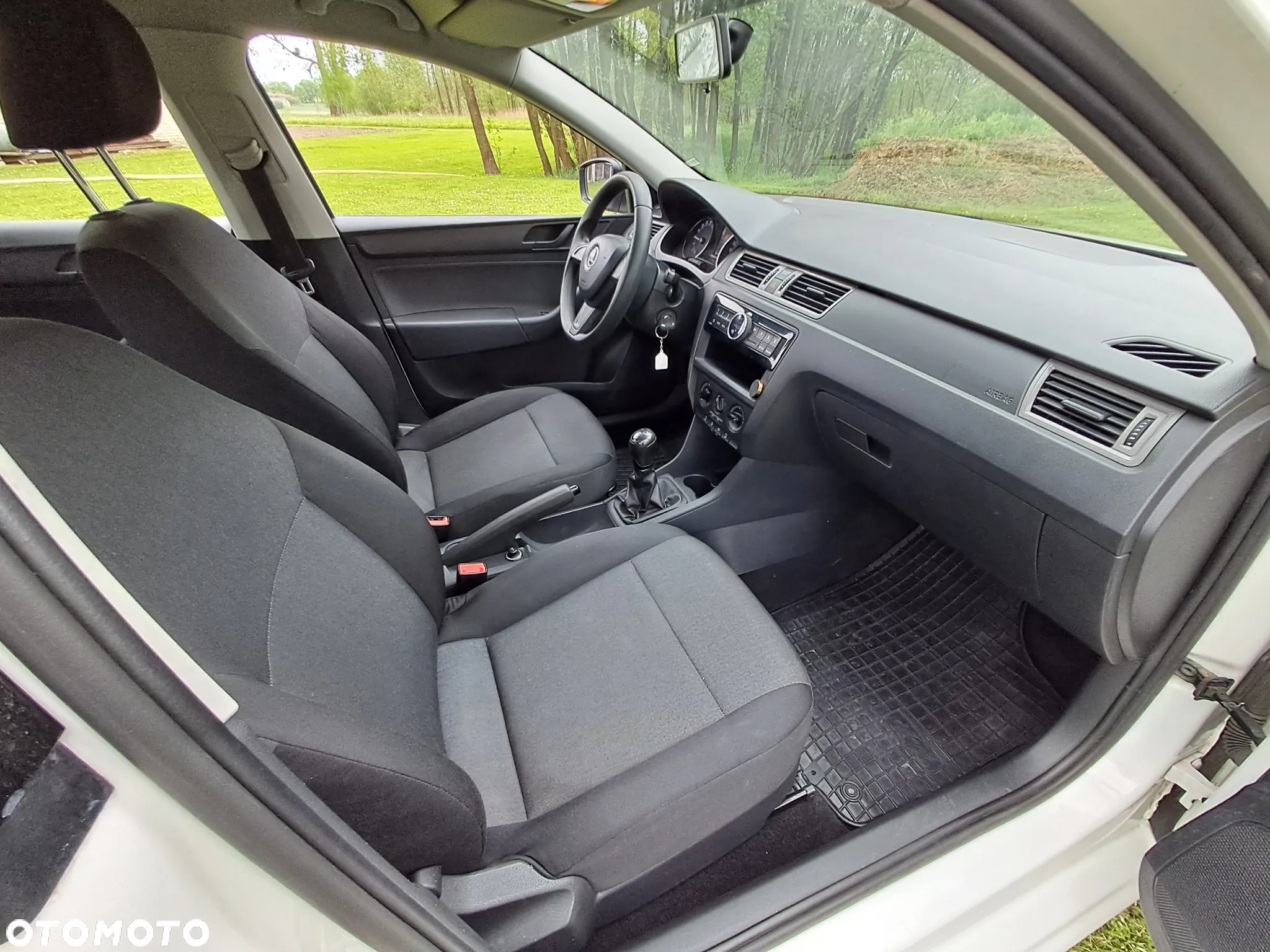 Skoda RAPID 1.4 TDI DPF Active - 10