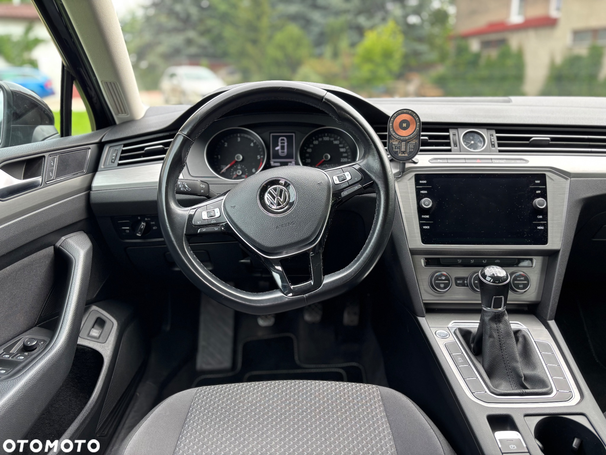 Volkswagen Passat 2.0 TDI SCR Trendline - 11