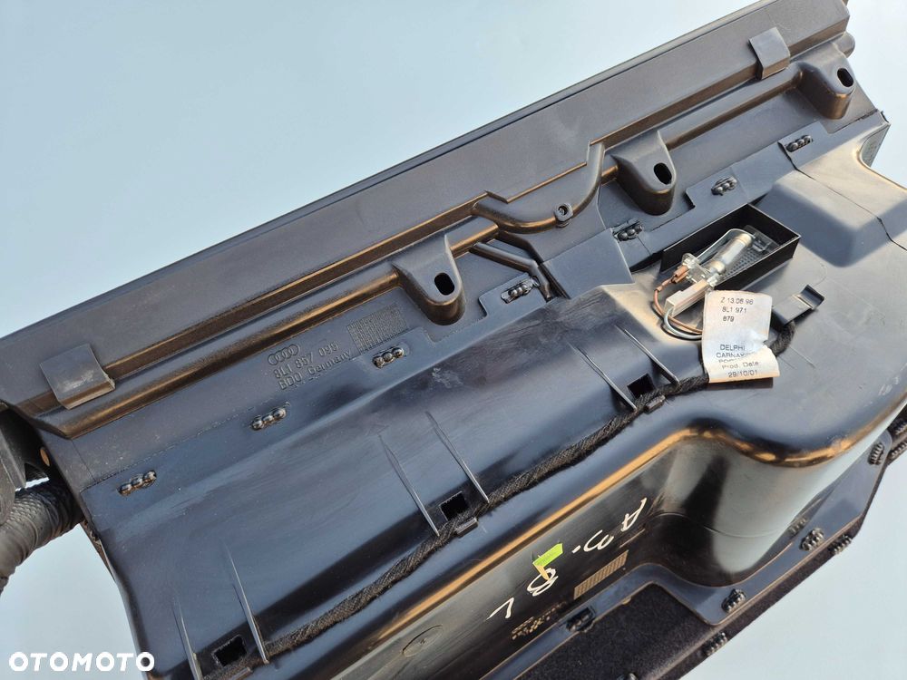 Czarny Schowek Pasażera Audi A3 8L LIFT 00-03r Europa - 11