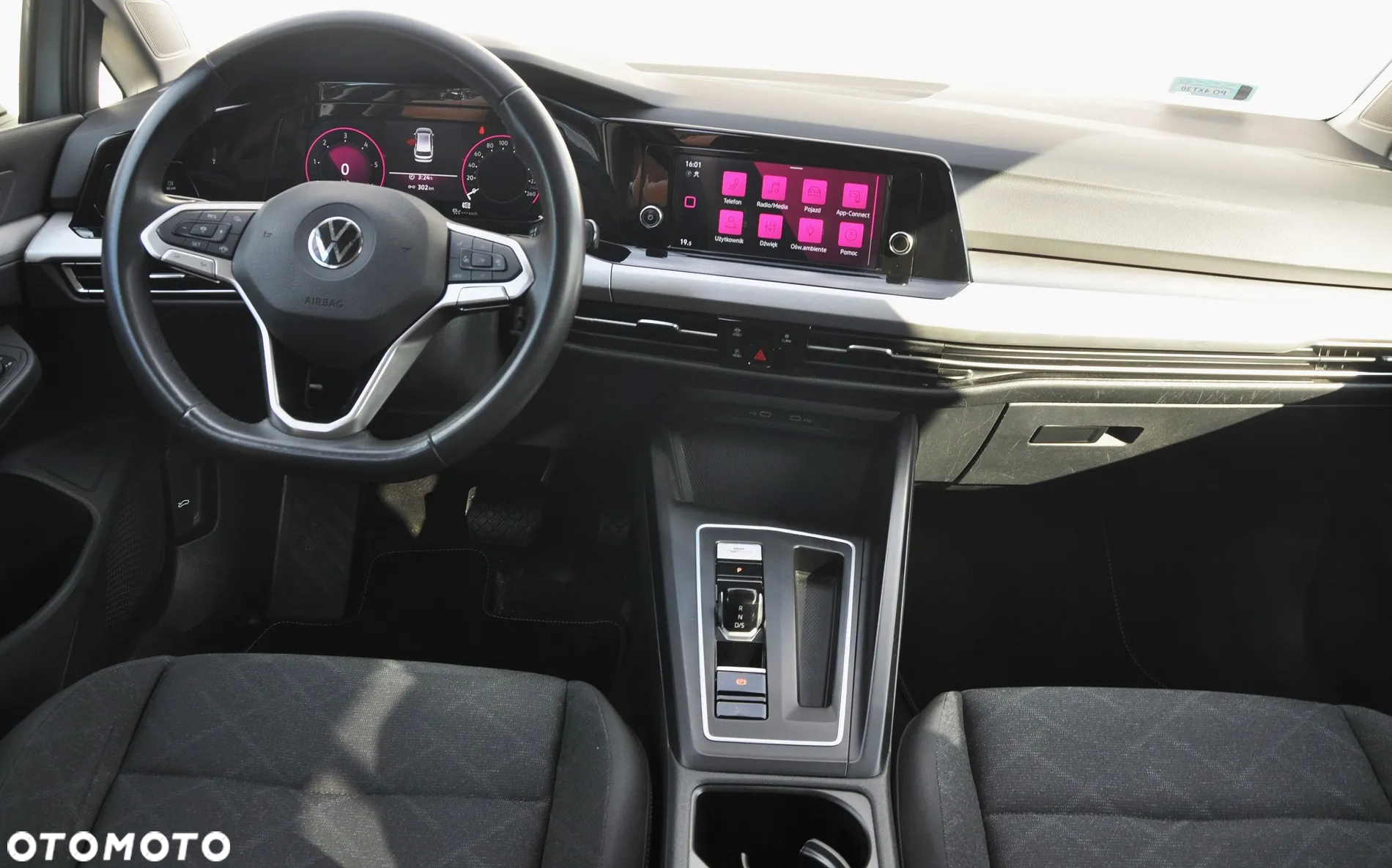 Volkswagen Golf VIII 2.0 TDI Life DSG - 10