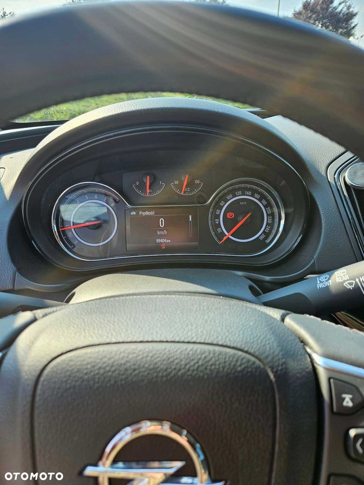 Opel Insignia - 7