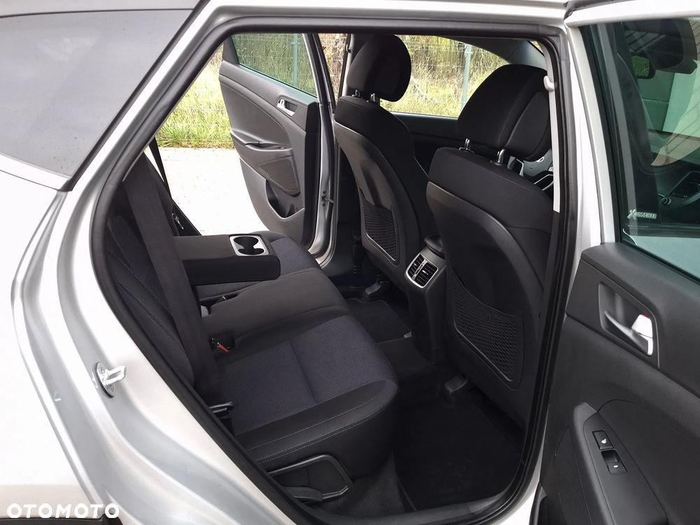Hyundai Tucson blue 1.7 CRDi 2WD Passion Plus - 14