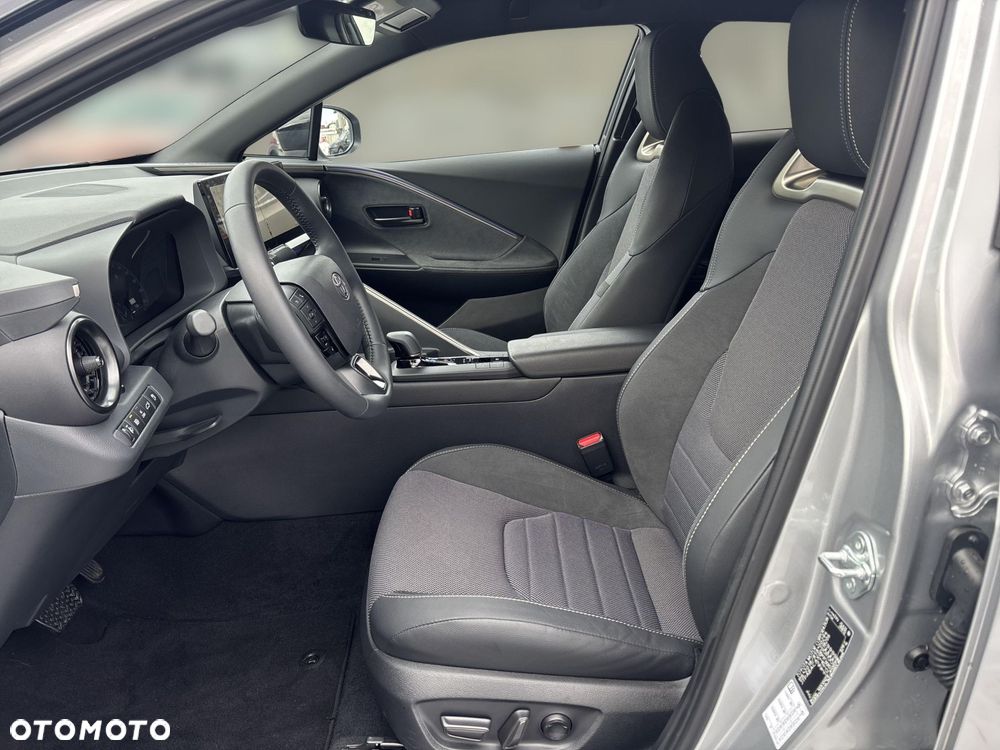 Toyota C-HR - 17