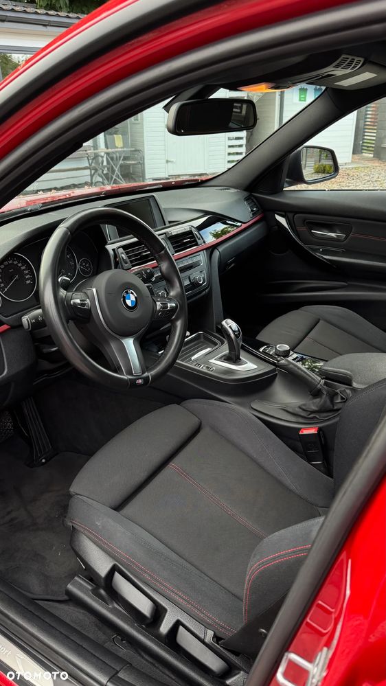 BMW Seria 3 320i Sport Line - 10