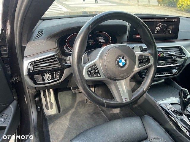 BMW Seria 5 - 16