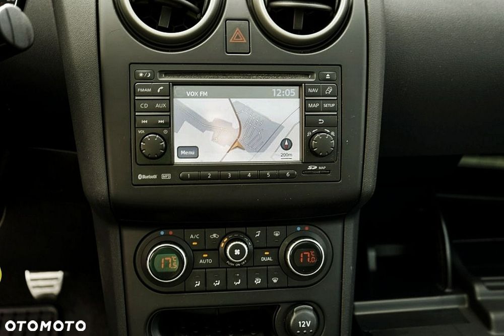 Nissan Qashqai - 16