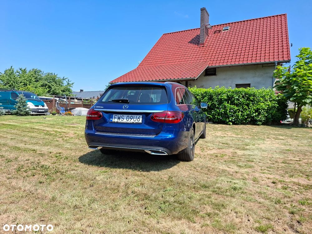 Mercedes-Benz Klasa C 300 de 9G-TRONIC - 5