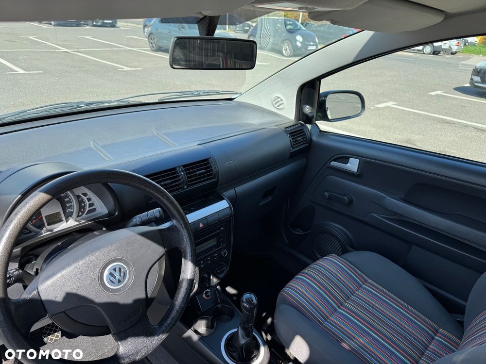Volkswagen Fox 1.2 - 10