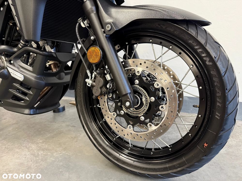 Suzuki V-STROM - 7
