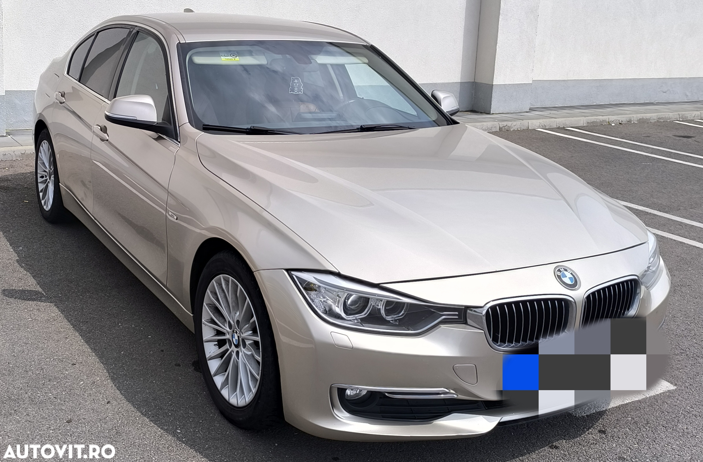 BMW Seria 3 318d - 4