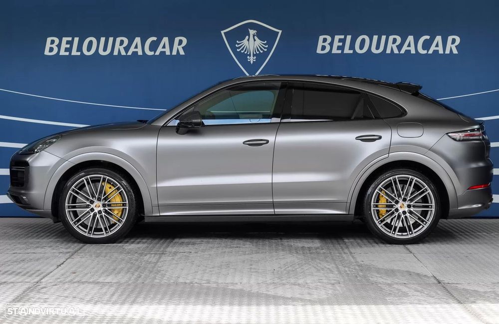 Porsche Cayenne Coupé Turbo S E-Hybrid - 3