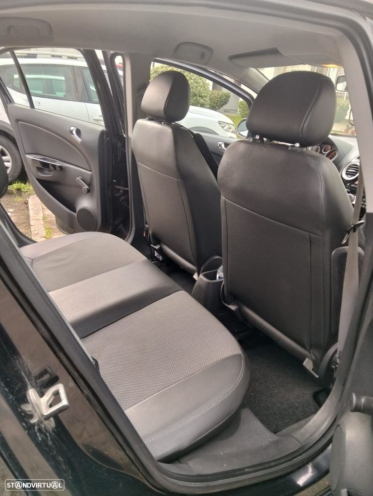 Opel Corsa 1.2 Cosmo - 5