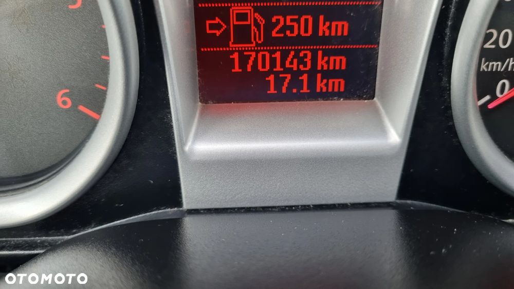 Ford Kuga 2.0 TDCi 4x4 Champions Edition - 17