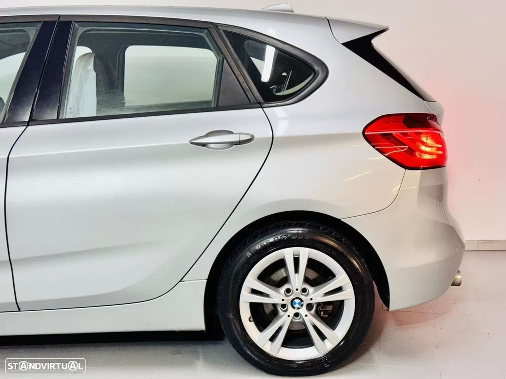BMW 216 Active Tourer d Line Sport - 15