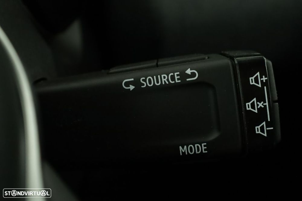 Mitsubishi Colt 1.0 MPI-T Invite - 18