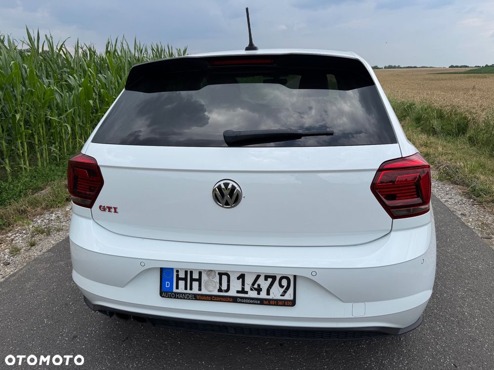 Volkswagen Polo 2.0 TSI DSG GTI - 16