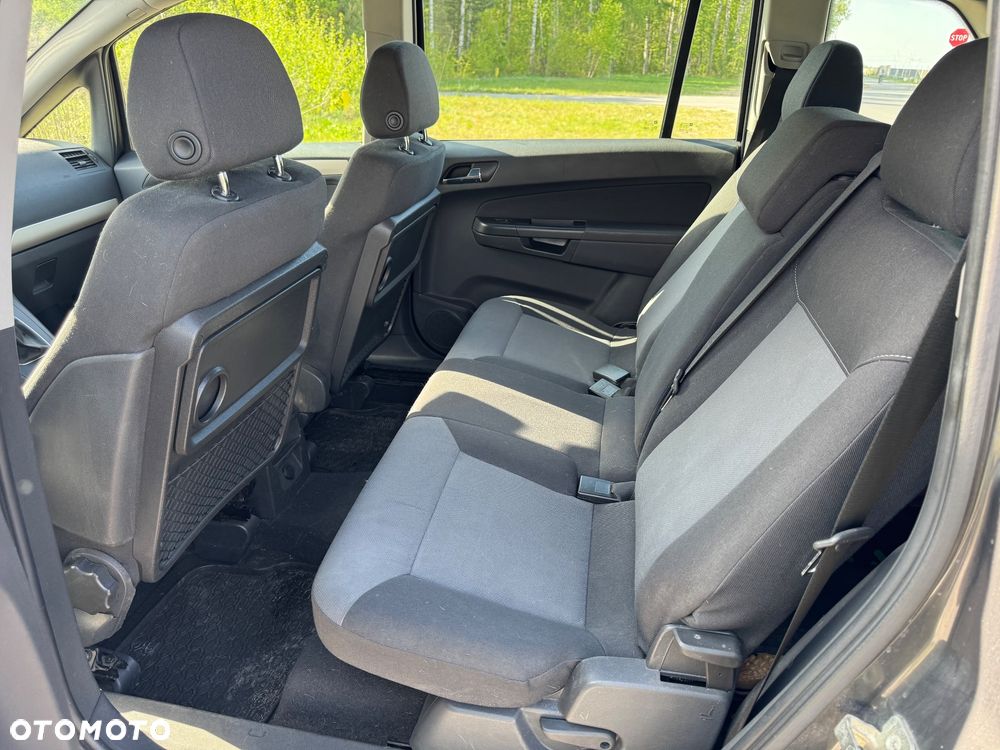 Opel Zafira 1.7 CDTI Enjoy - 17