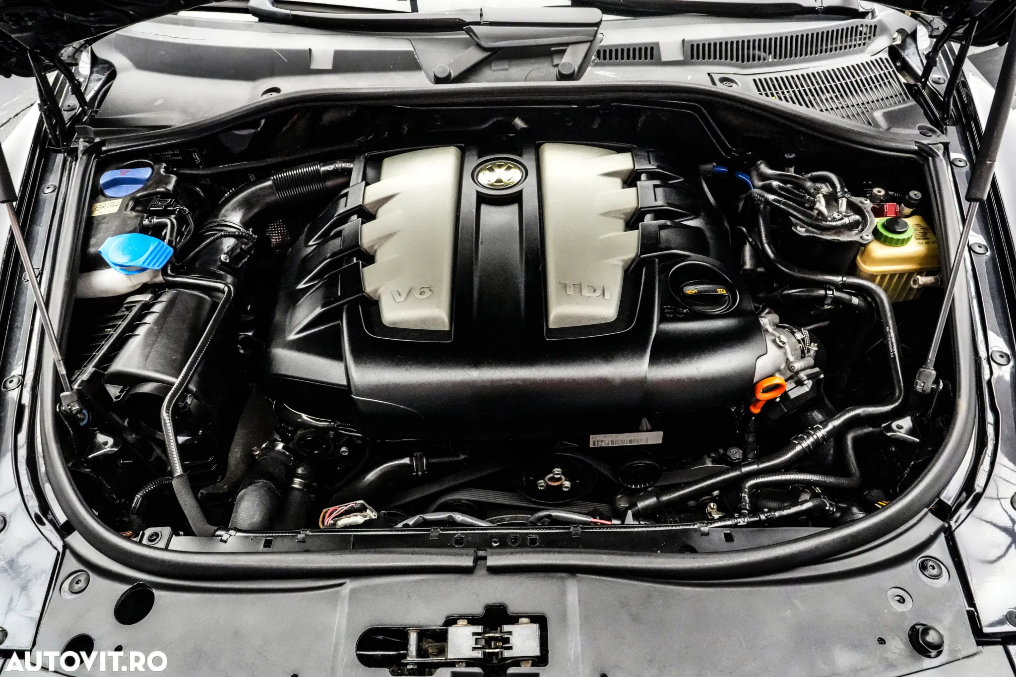 Volkswagen Touareg 3.0 V6 TDI Aut. - 22