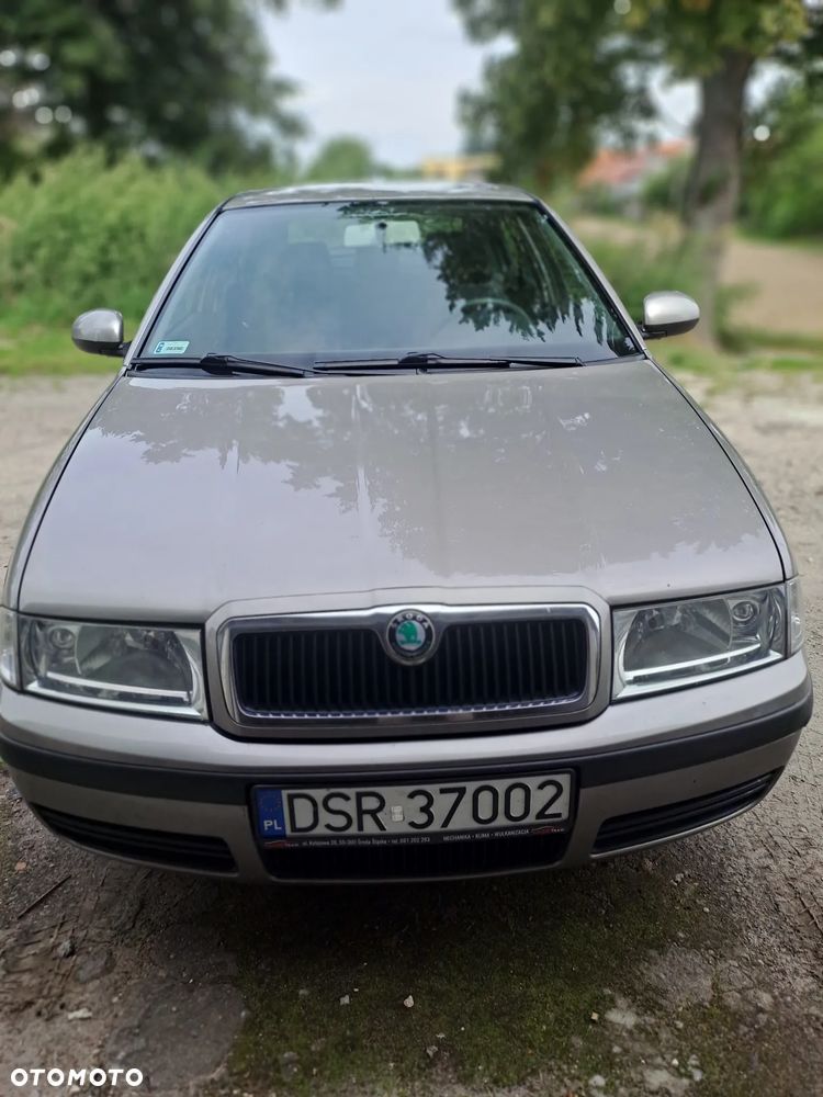 Skoda Octavia 1.9 TDI Tour - 1