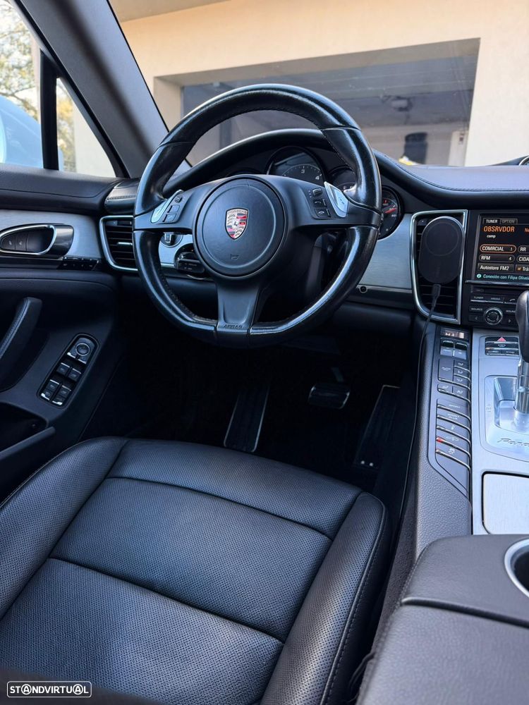Porsche Panamera - 8