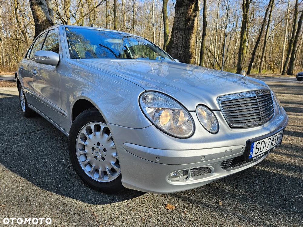 Mercedes-Benz Klasa E 200 Kompressor Classic - 1