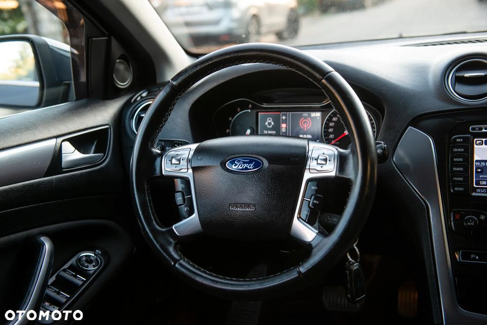 Ford Mondeo 2.0 TDCi Business Edition - 31