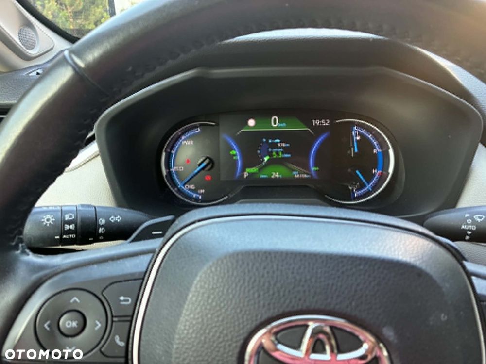 Toyota RAV4 - 4