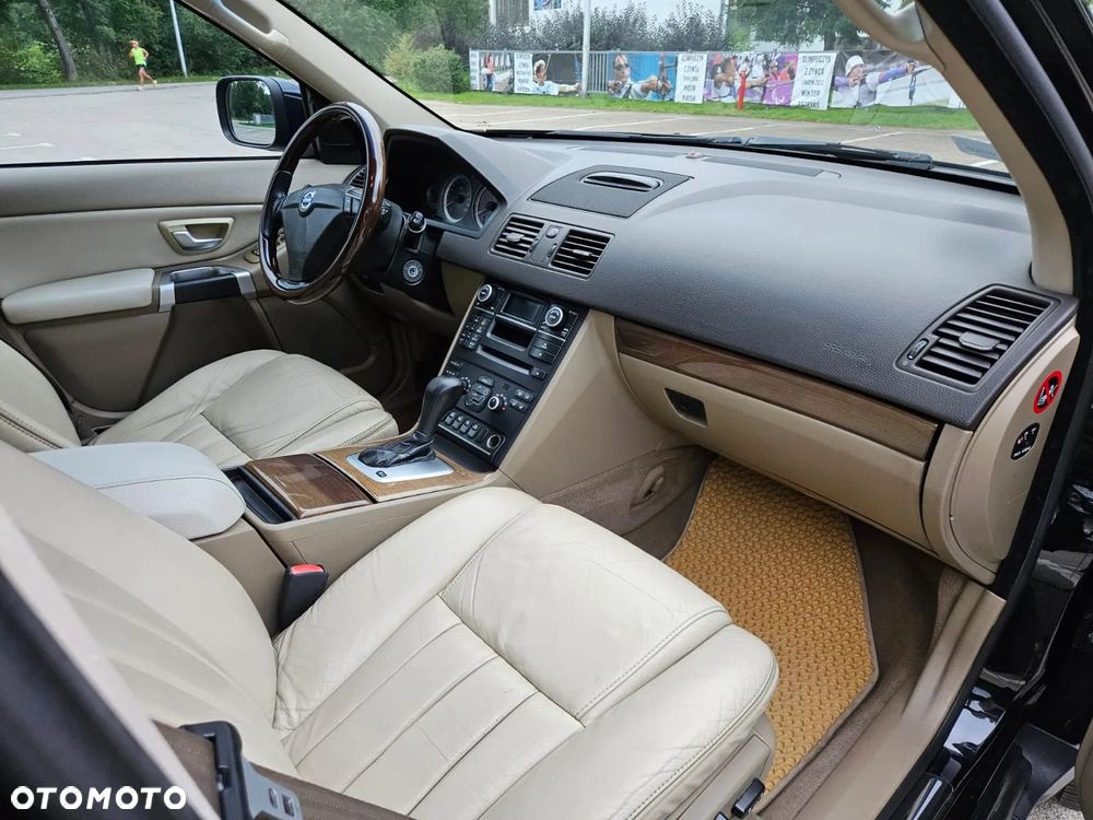 Volvo XC 90 D5 AWD Executive - 38