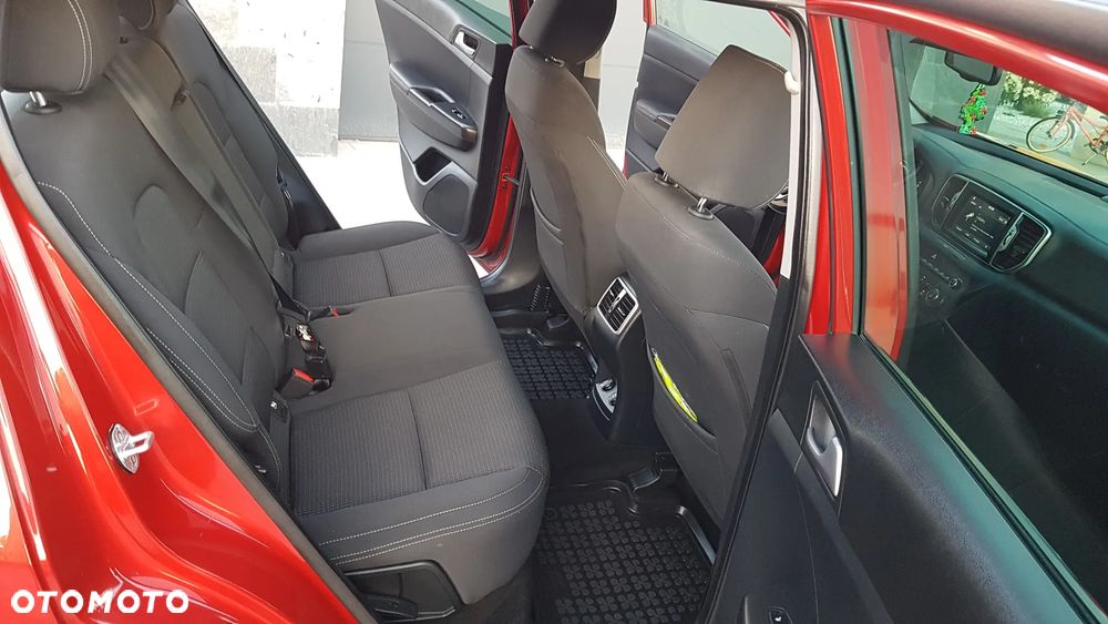 Kia Sportage 1.7 CRDI Business Line 2WD DCT - 8