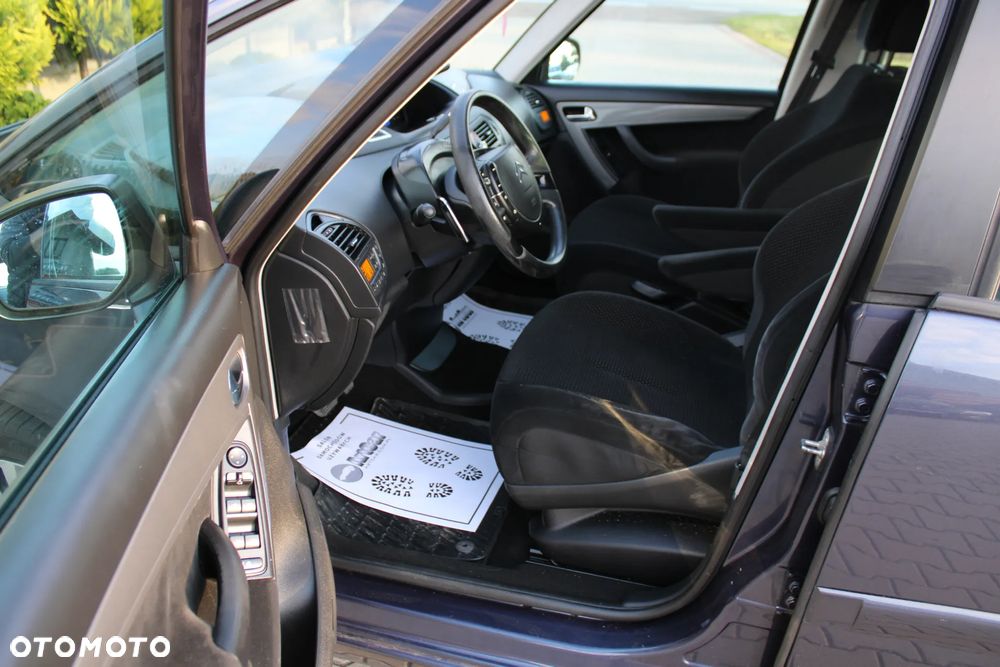 Citroën C4 Picasso 2.0 16V 7-Sitzer EGS6 Style - 18
