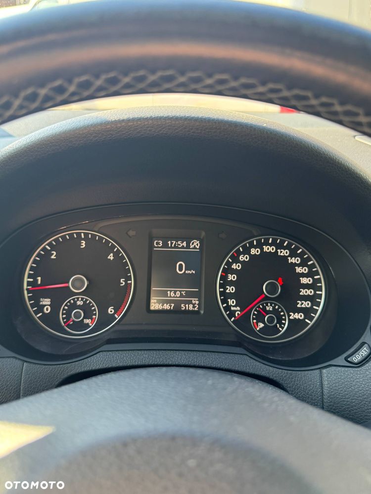 Volkswagen Sharan 2.0 TDI DSG BlueMotion Technology Comfortline - 30