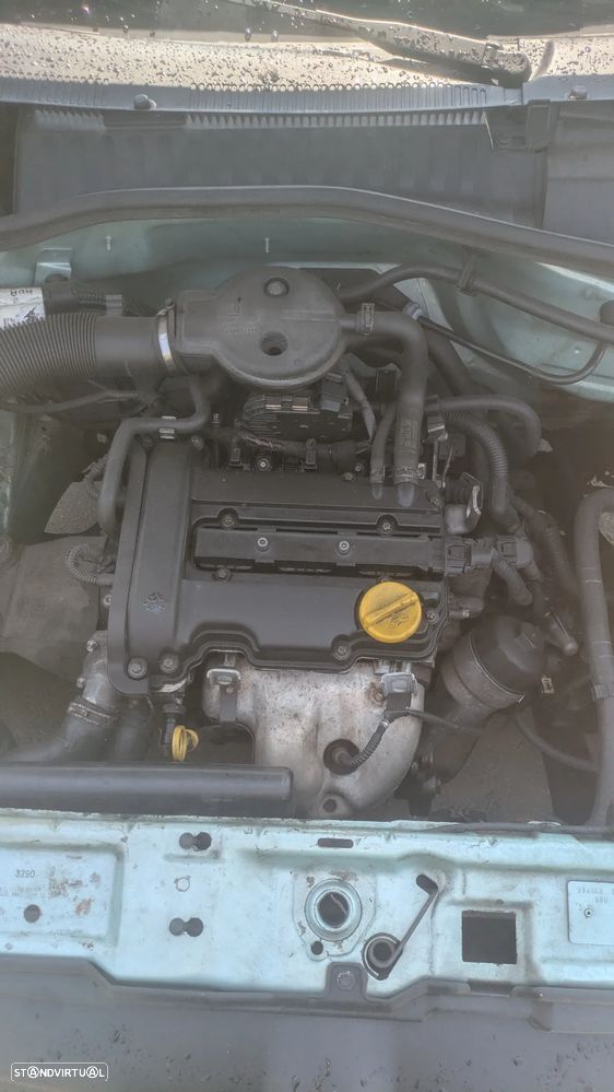 Opel Corsa 1.0 12V Confort - 5