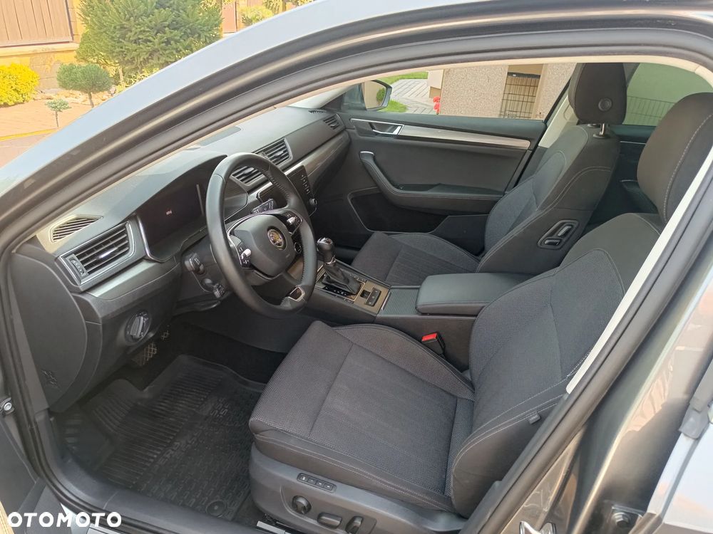 Skoda Superb 1.5 TSI Style DSG - 5