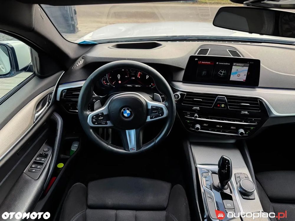 BMW Seria 5 520d M Sport sport - 38