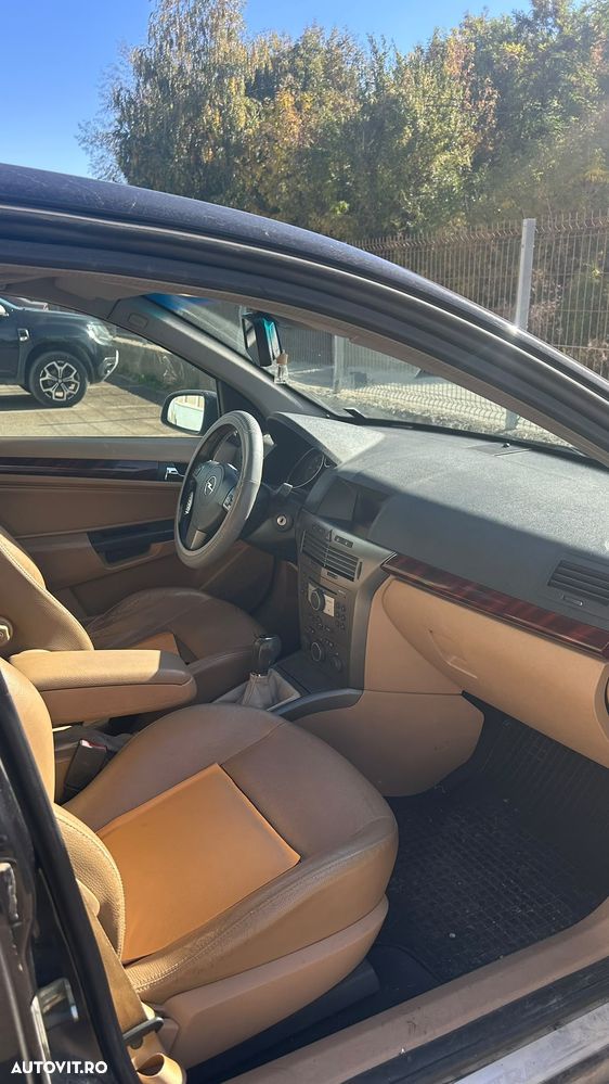 Opel Astra - 2