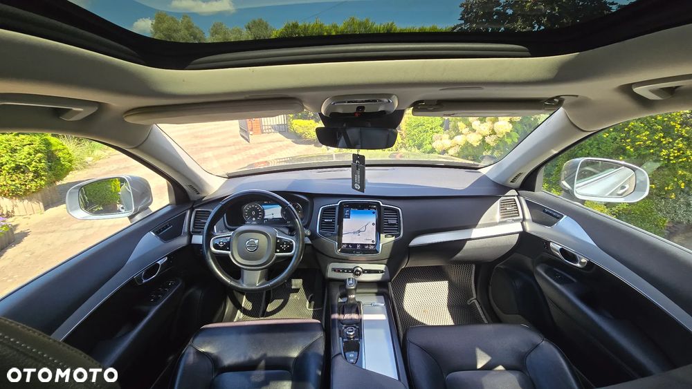 Volvo XC 90 D5 AWD Geartronic Momentum - 14