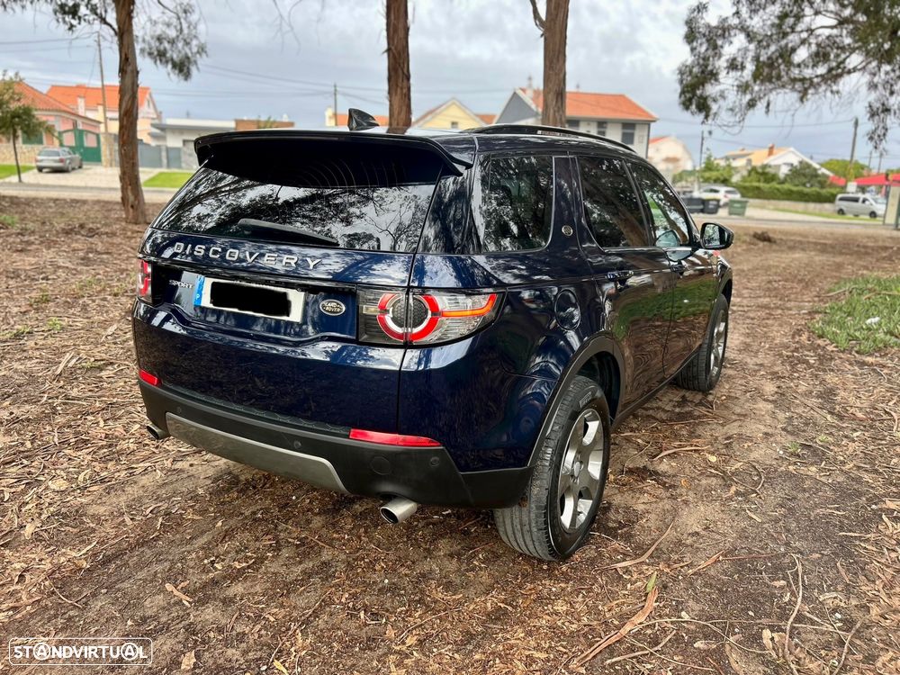 Land Rover Discovery Sport 2.0 TD4 HSE Luxury Auto - 4