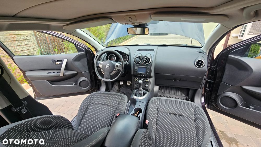 Nissan Qashqai 2.0 dCi Tekna - 9