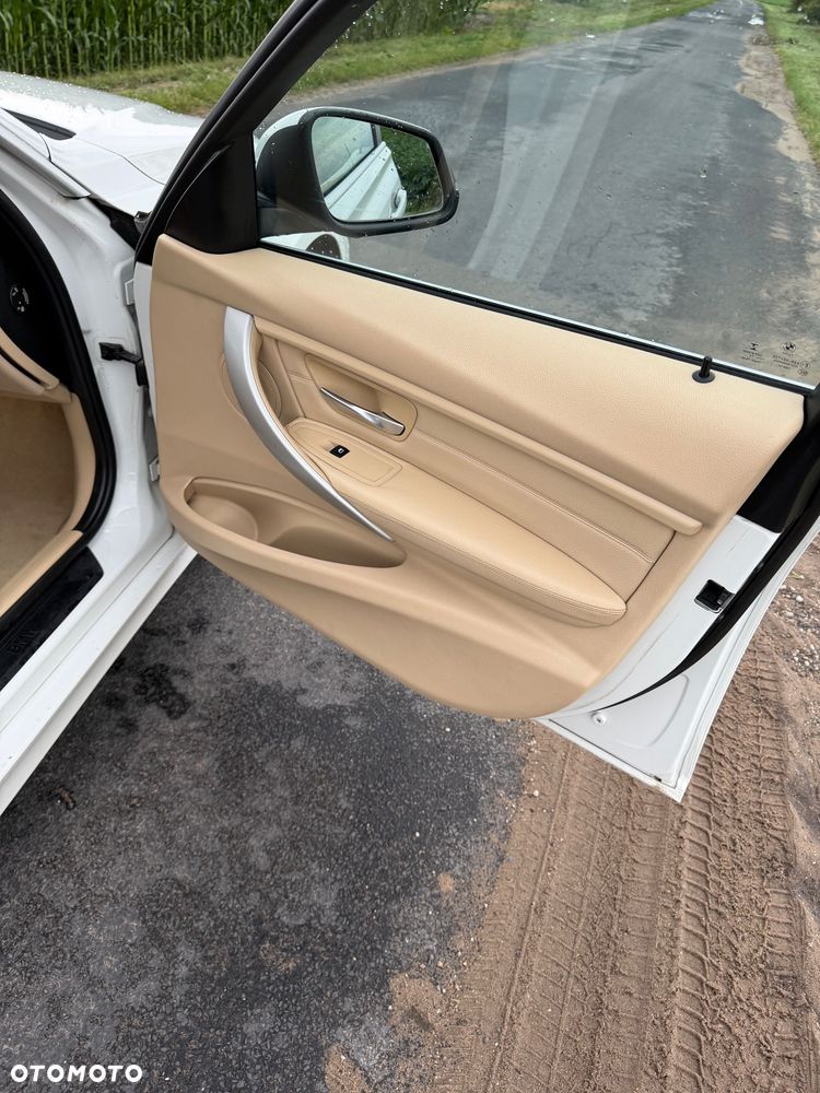 BMW Seria 3 - 14
