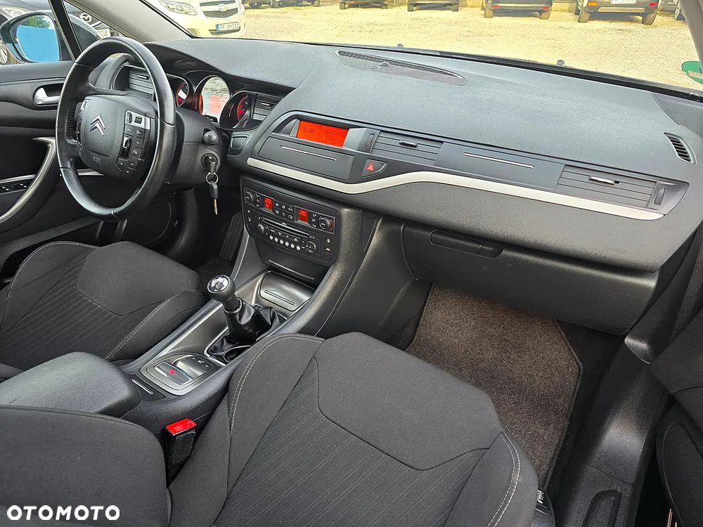 Citroën C5 2.0 16V Confort - 28
